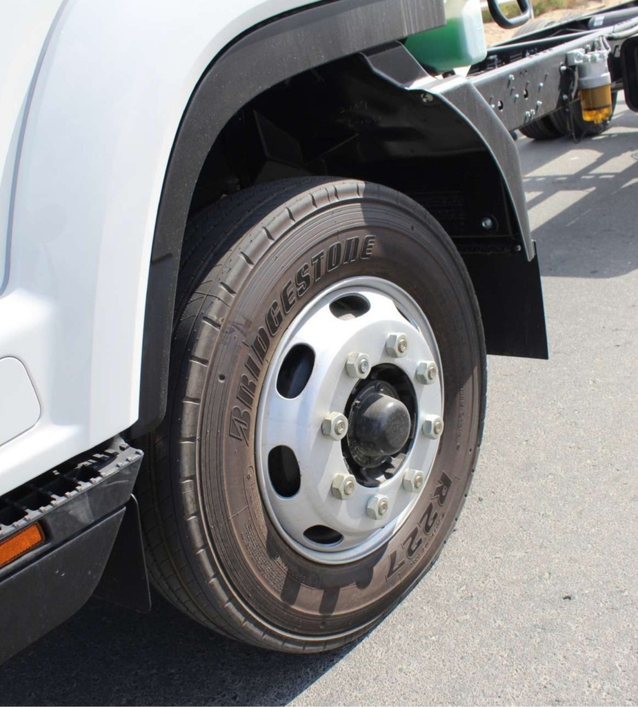 ISUZU FSR34 CHASSIS - 9T 