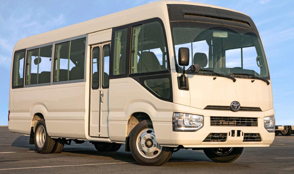 COASTER 4.2L MID MANUAL (23 Places) 