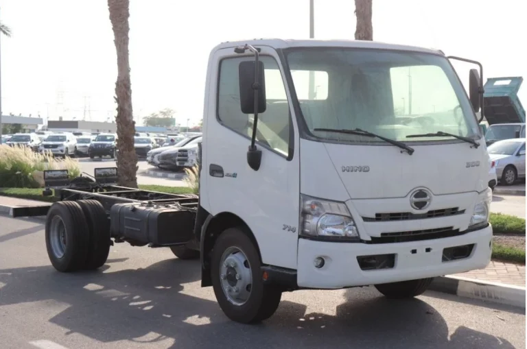 HINO 714 - 4T